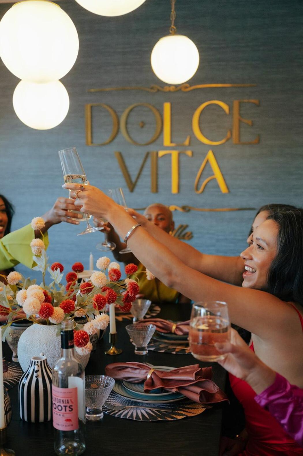 Most Epic Austin Experience! La Dolce Vita Villa 外观 照片